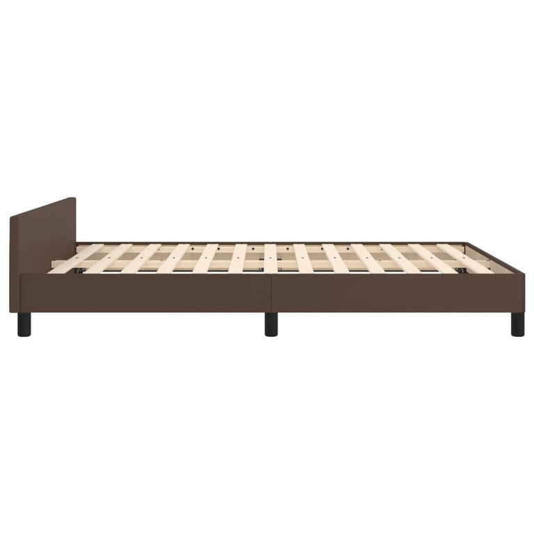 Bedframe met hoofdbord kunstleer bruin 140x190 cm