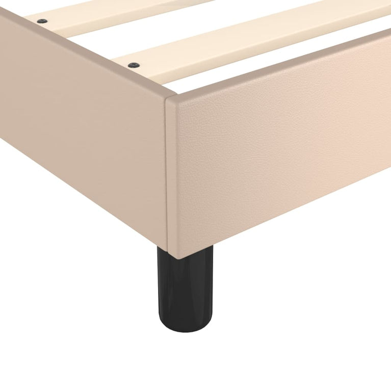 Bedframe kunstleer cappuccinokleurig 140x200 cm