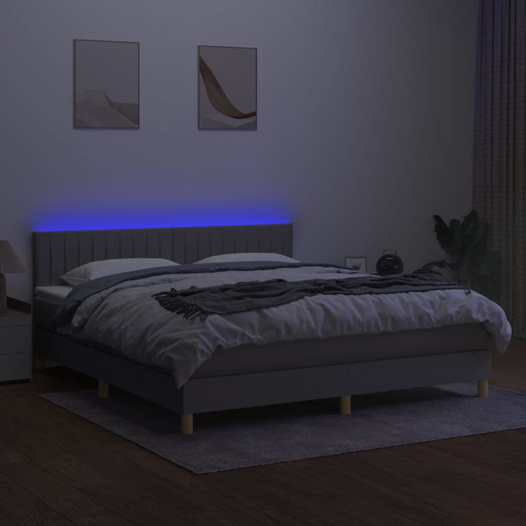 Boxspring met matras en LED stof lichtgrijs 160x200 cm