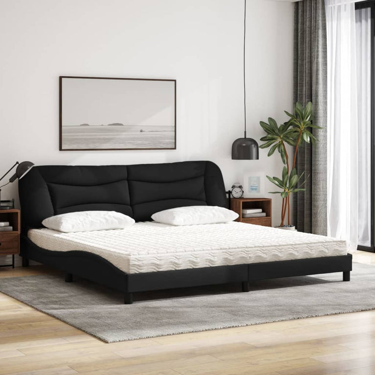 Bed met matras stof zwart 200x200 cm