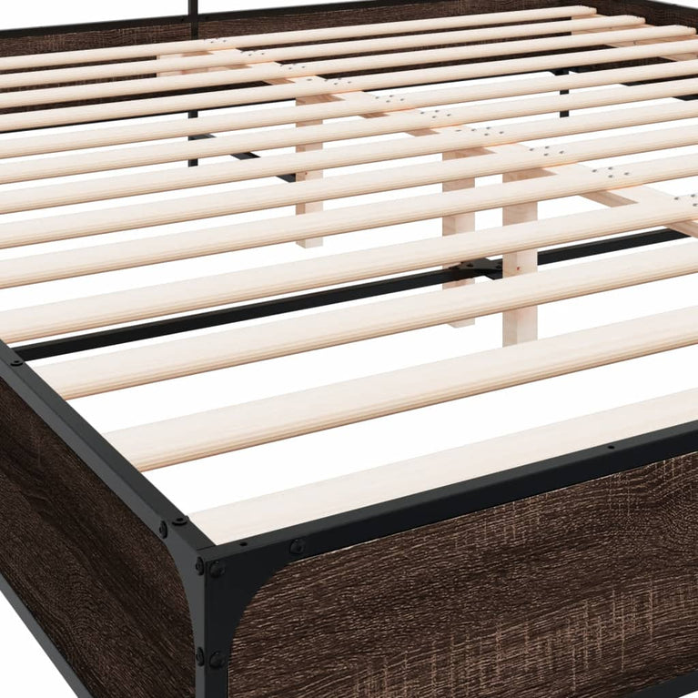 Bedframe bewerkt hout metaal bruin eikenkleur 180x200 cm