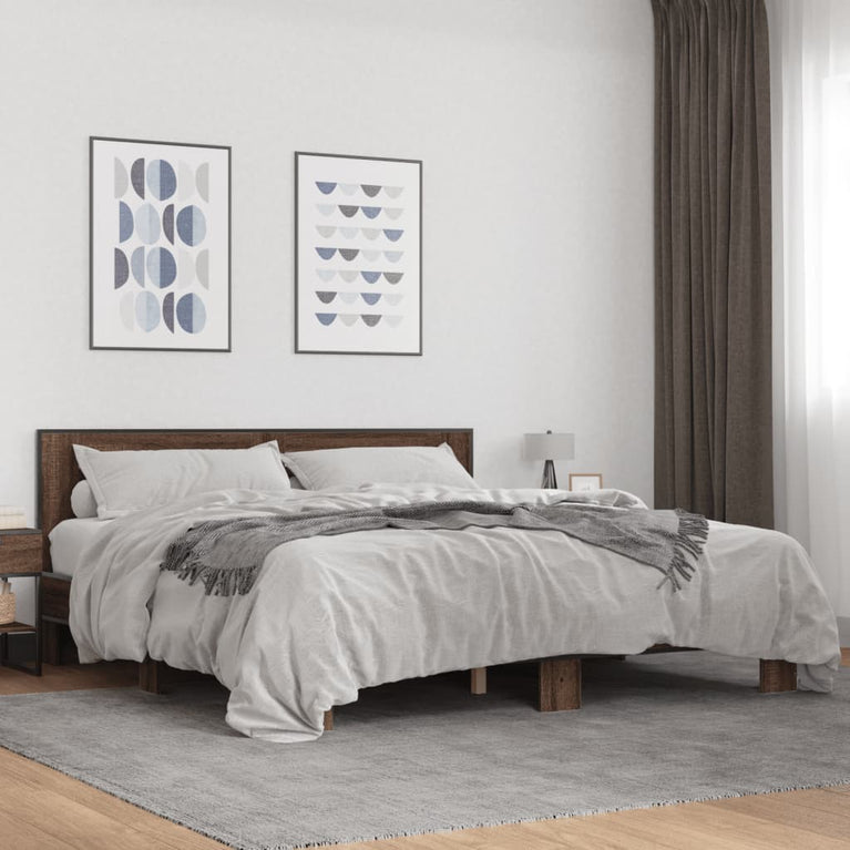 Bedframe bewerkt hout metaal bruin eikenkleur 200x200 cm