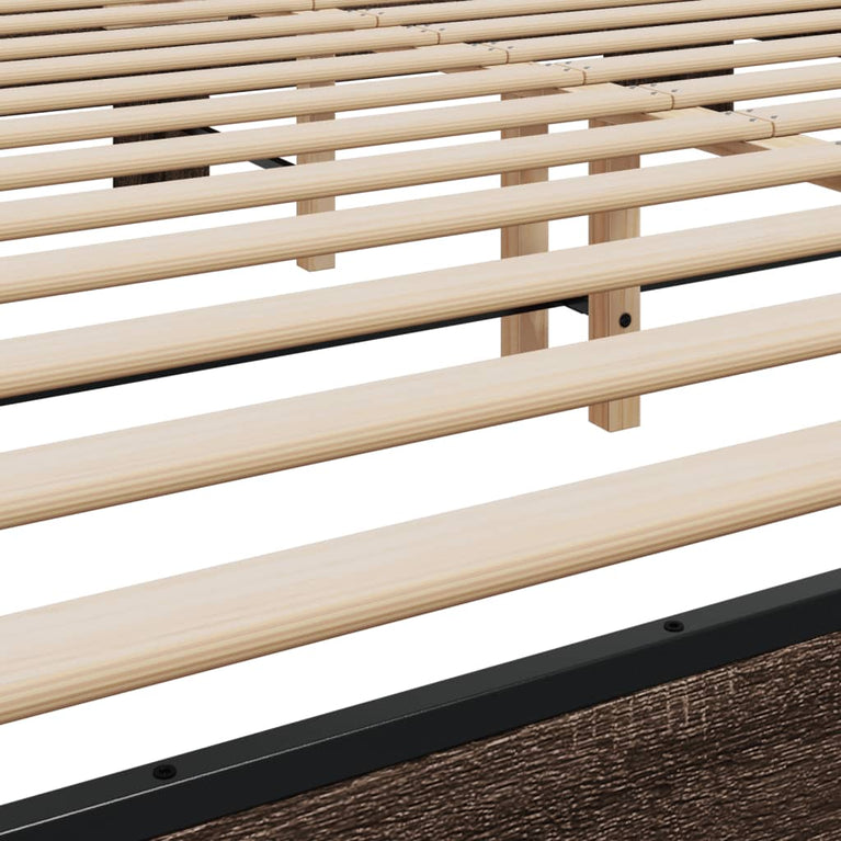 Bedframe bewerkt hout metaal bruin eikenkleur 180x200 cm