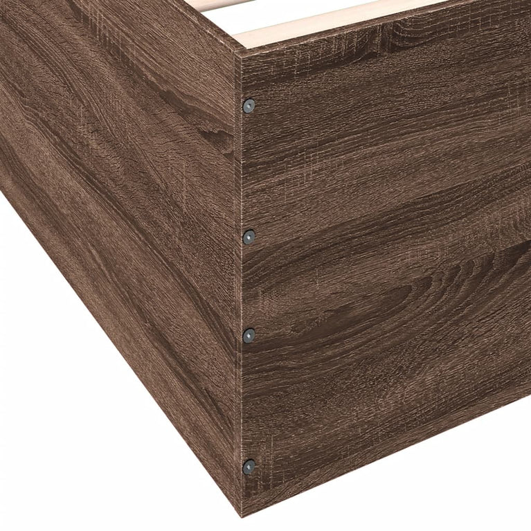 Bedframe bewerkt hout bruin eikenkleur 200x200 cm