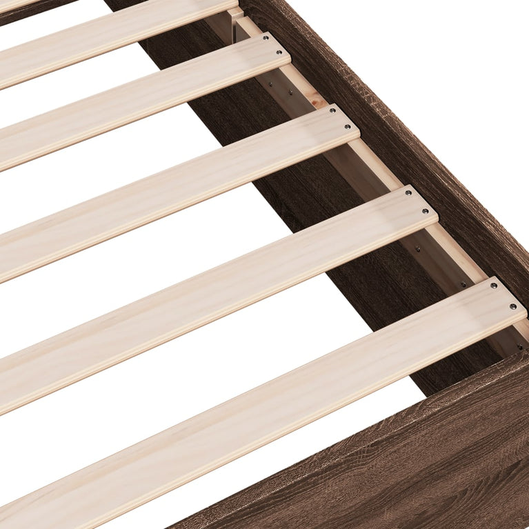 Bedframe bewerkt hout bruin eikenkleur 200x200 cm