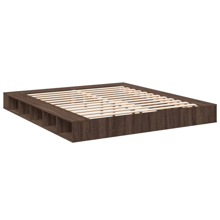 Bedframe bewerkt hout bruin eikenkleur 200x200 cm