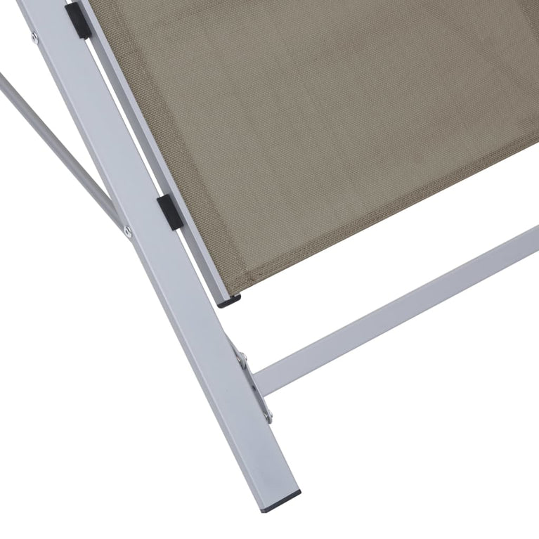 Ligbedden 2 st met tafel aluminium taupekleurig MeubelReus