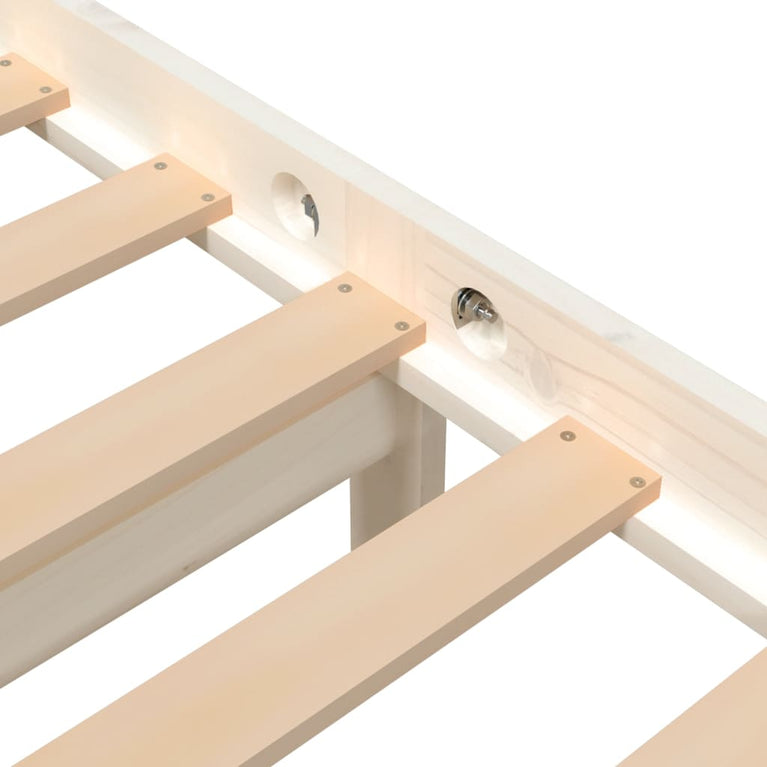 Bedframe massief grenenhout wit 120x200 cm