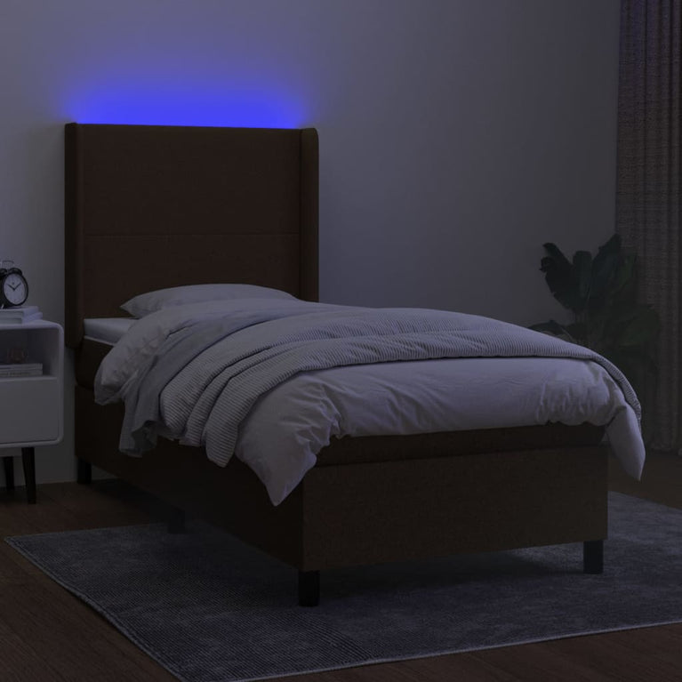 Boxspring met matras en LED stof donkerbruin 80x200 cm