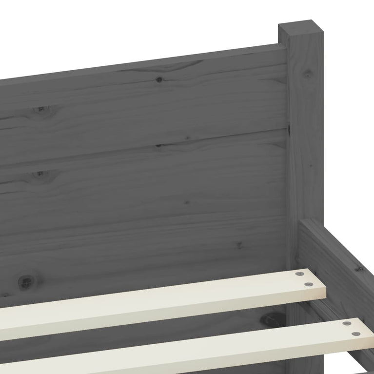 Bedframe massief hout grijs 140x200 cm