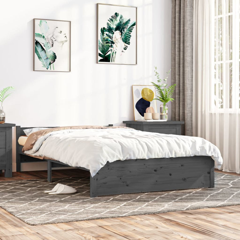 Bedframe massief hout grijs 140x200 cm