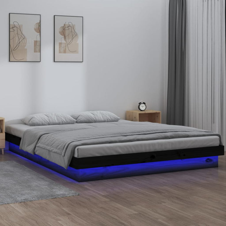 Bedframe LED massief hout zwart 135x190 cm