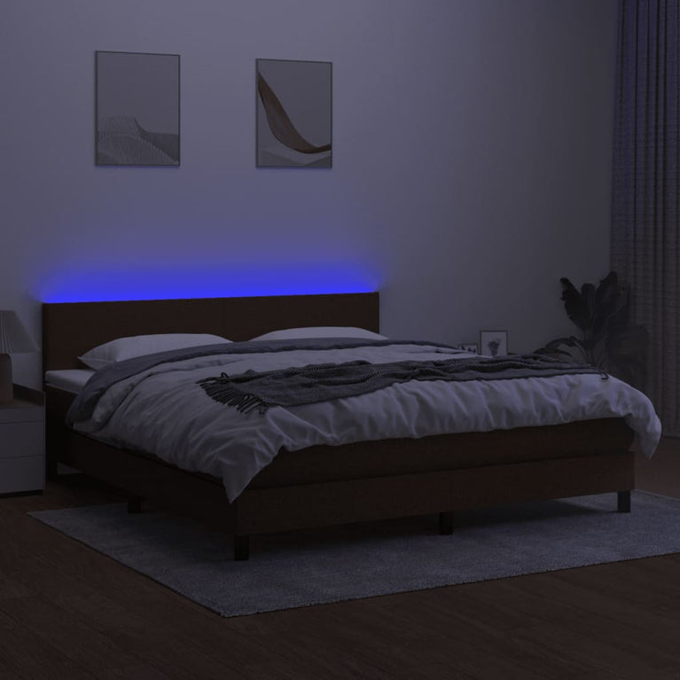 Boxspring met matras en LED stof donkerbruin 160x200 cm