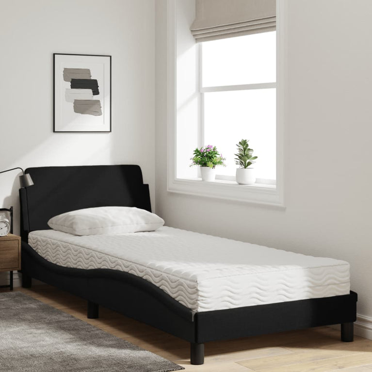 Bed met matras stof zwart 90x190 cm
