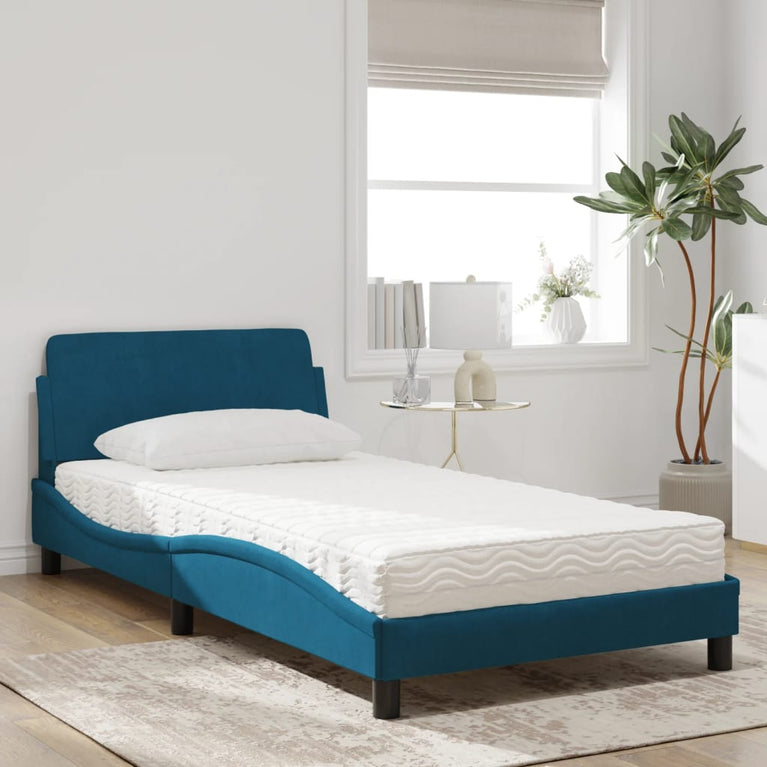Bed met matras fluweel blauw 100x200 cm