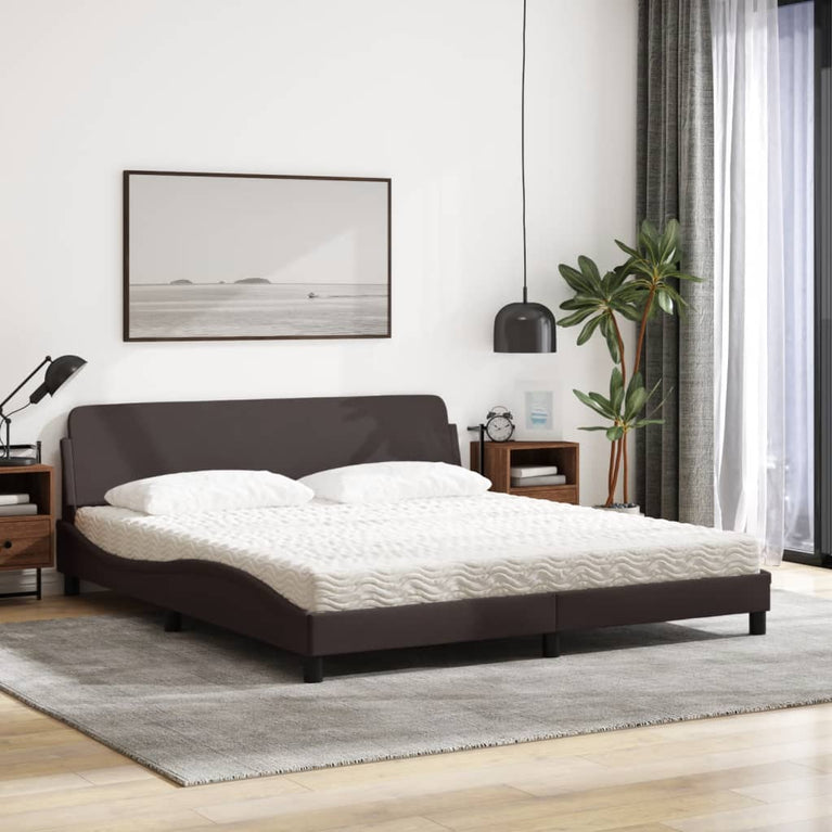 Bed met matras stof donkerbruin 180x200 cm