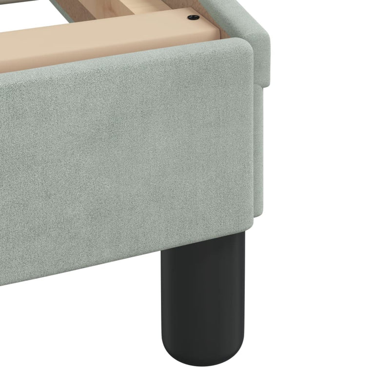 Bed met matras fluweel lichtgrijs 180x200 cm