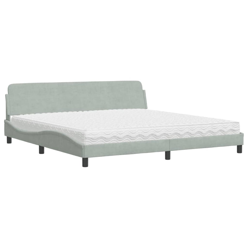 Bed met matras fluweel lichtgrijs 200x200 cm