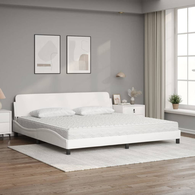 Bed met matras kunstleer wit 200x200 cm