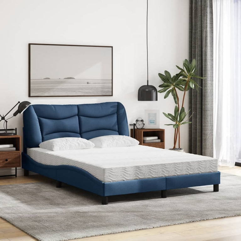 Bed met matras stof blauw 140x200 cm