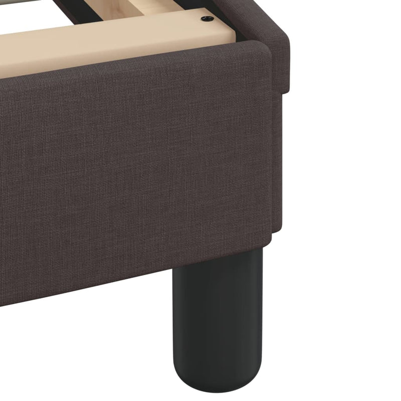 Bed met matras stof donkerbruin 180x200 cm