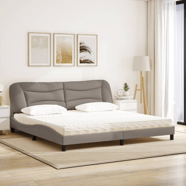 Bed met matras stof taupe 200x200 cm