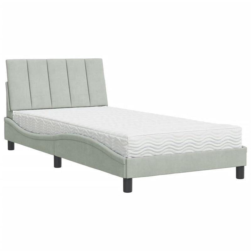Bed met matras fluweel lichtgrijs 100x200 cm