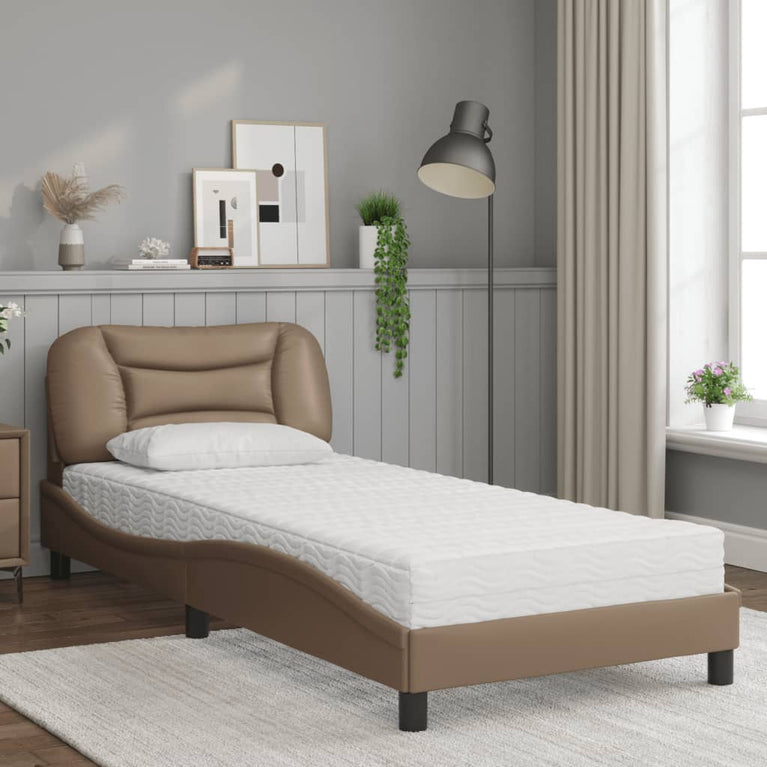 Bed met matras kunstleer cappuccinokleurig 90x200 cm