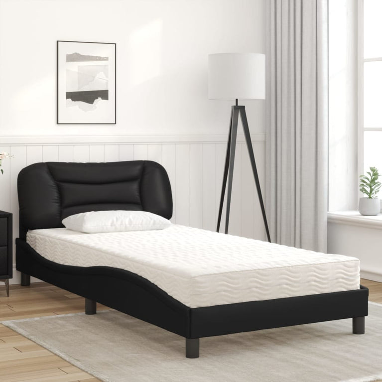 Bed met matras kunstleer zwart 100x200 cm