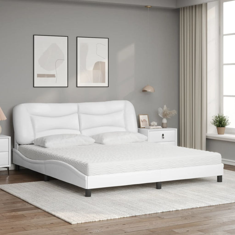 Bed met matras kunstleer wit 180x200 cm