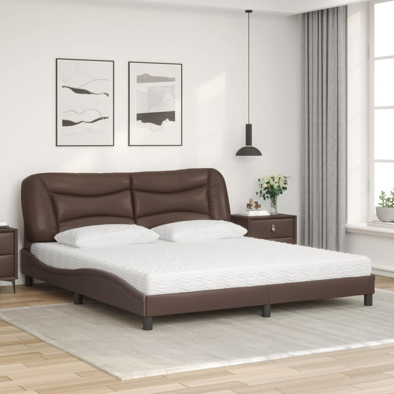 Bed met matras kunstleer bruin 180x200 cm
