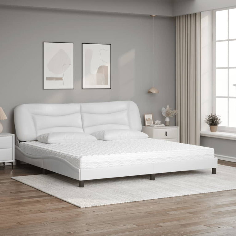 Bed met matras kunstleer wit 200x200 cm