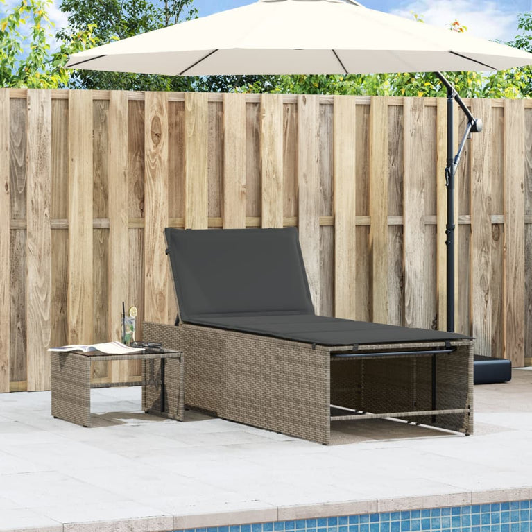 Ligbedden 2 st met tafel poly rattan grijs