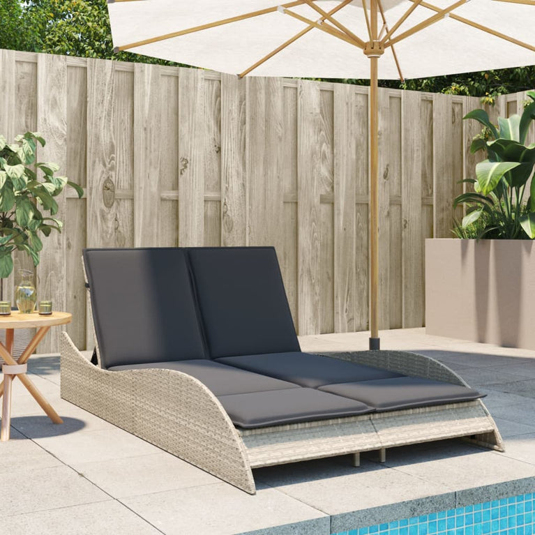 Ligbed met kussens 114x205x73 cm poly rattan lichtgrijs