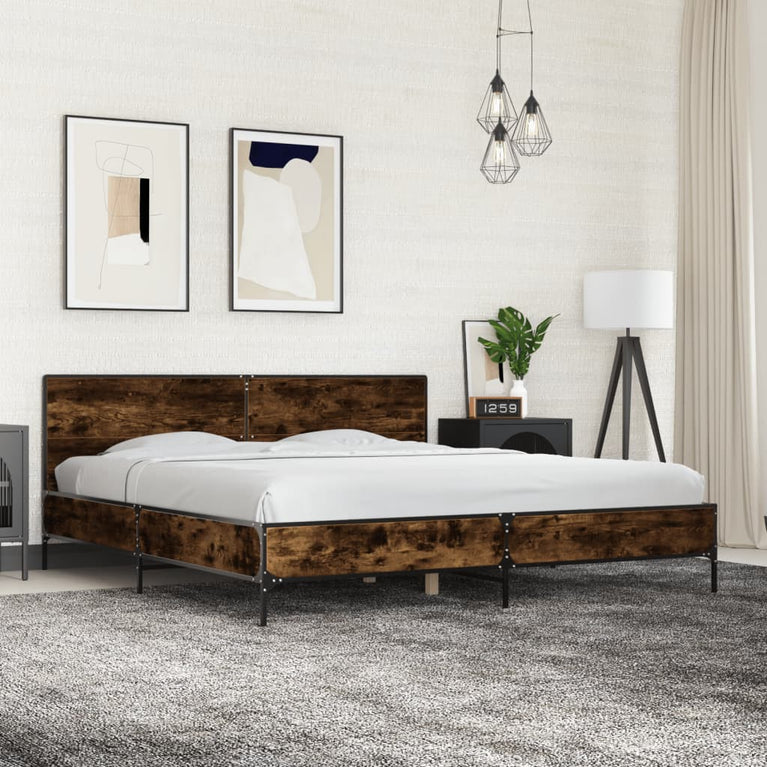 Bedframe bewerkt hout metaal gerookt eikenkleurig 200x200 cm