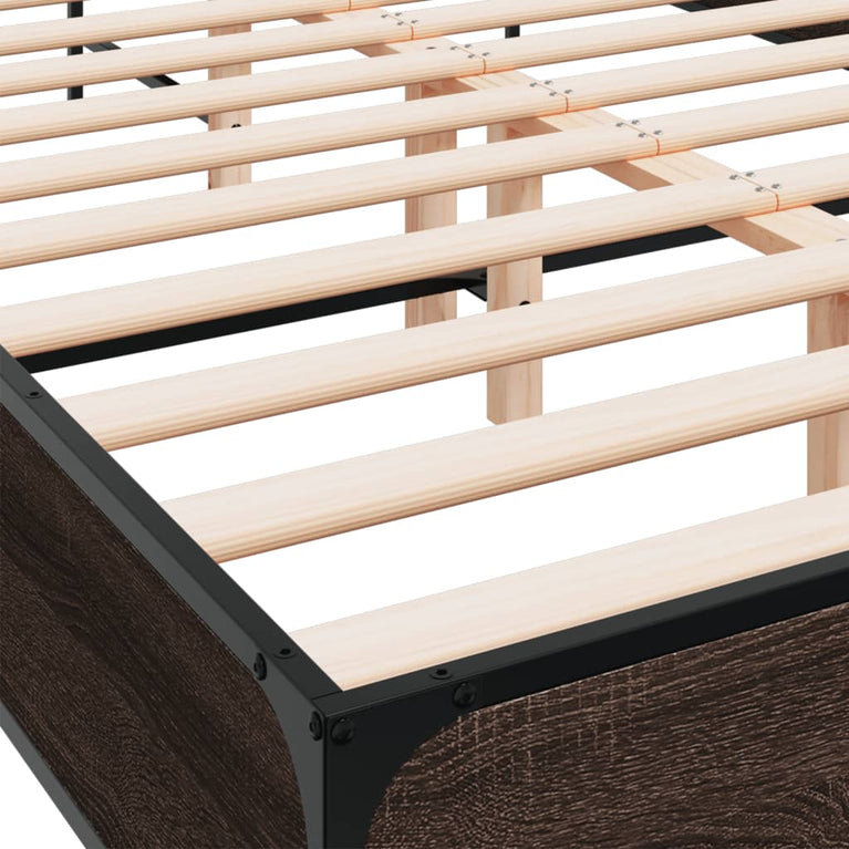 Bedframe bewerkt hout metaal bruin eikenkleur 120x200 cm