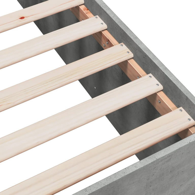 Bedframe bewerkt hout betongrijs 200x200 cm