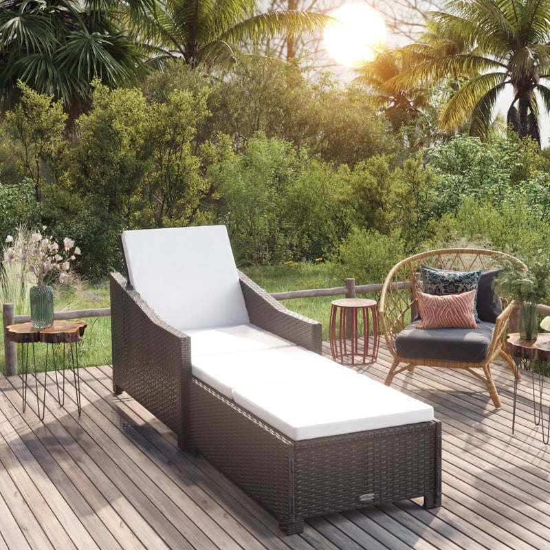 Ligbed met crèmewit kussen poly rattan zwart MeubelReus
