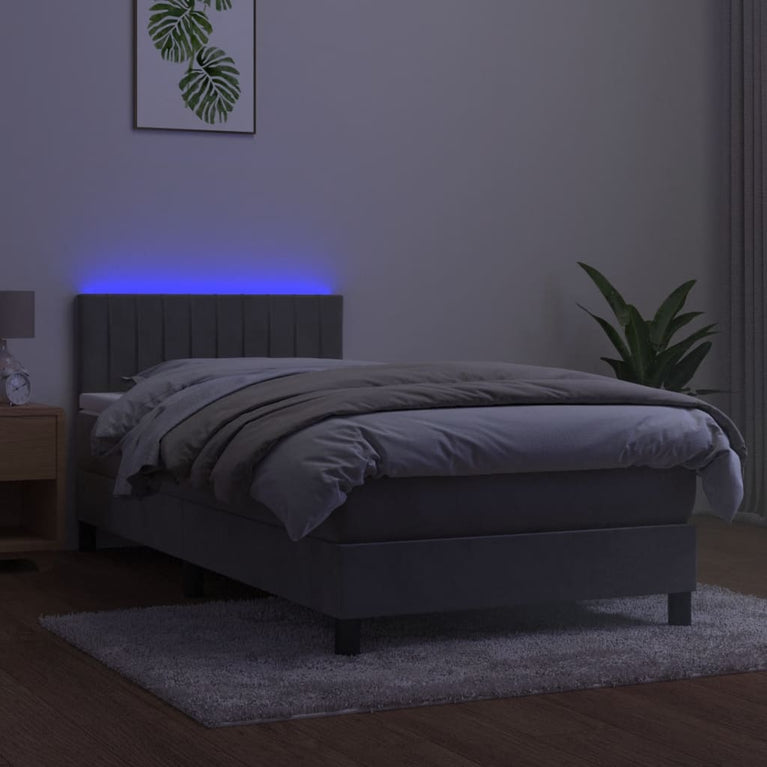 Boxspring met matras en LED fluweel lichtgrijs 80x200 cm